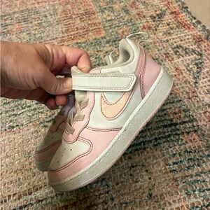 Nike Court Borough Low Recraft Sneaker